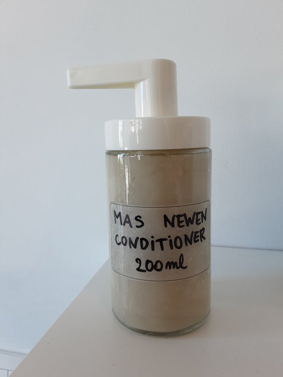 Glazen flesje met Mas Newen gevuld 200ml